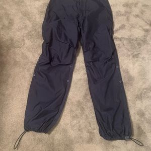 Size M GAP Women's Parachute Cargo Pants. Casual Streetwear Fall Minimal